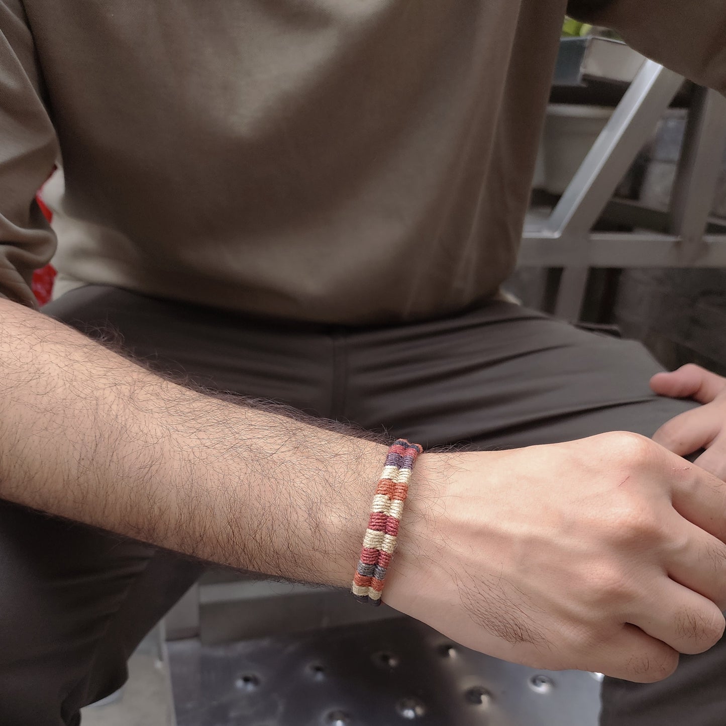 Red gradient woven bracelet