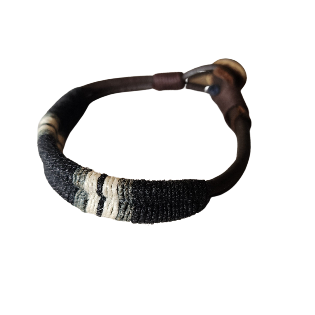 Black gradient woven bracelet