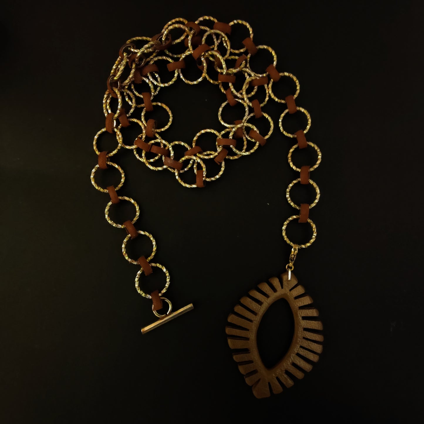 Eye Silhouette Amulet Link Neckpiece